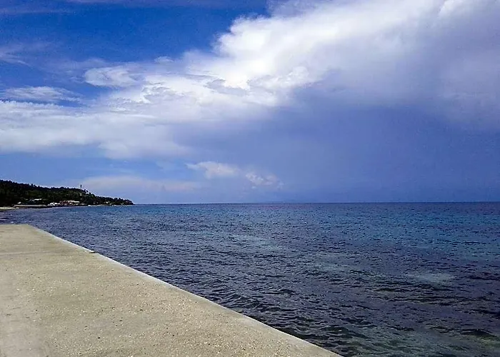 Hotel Luzmin Bh - Beachfront 2*