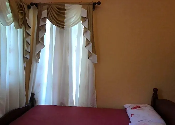 Luzmin Bh - Beachfront Hotel